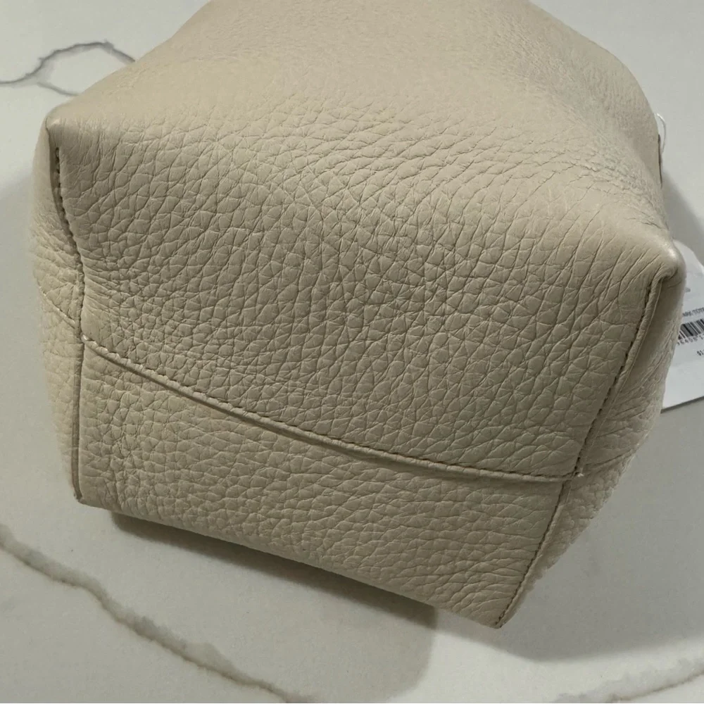 THE ROW Women's Small S/M Park Tote Bag Retail: $1390 (NWT) - Picture 3 of 6